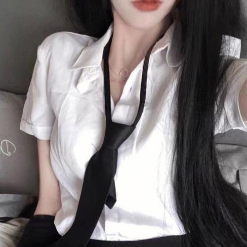 我、他们和拉拉